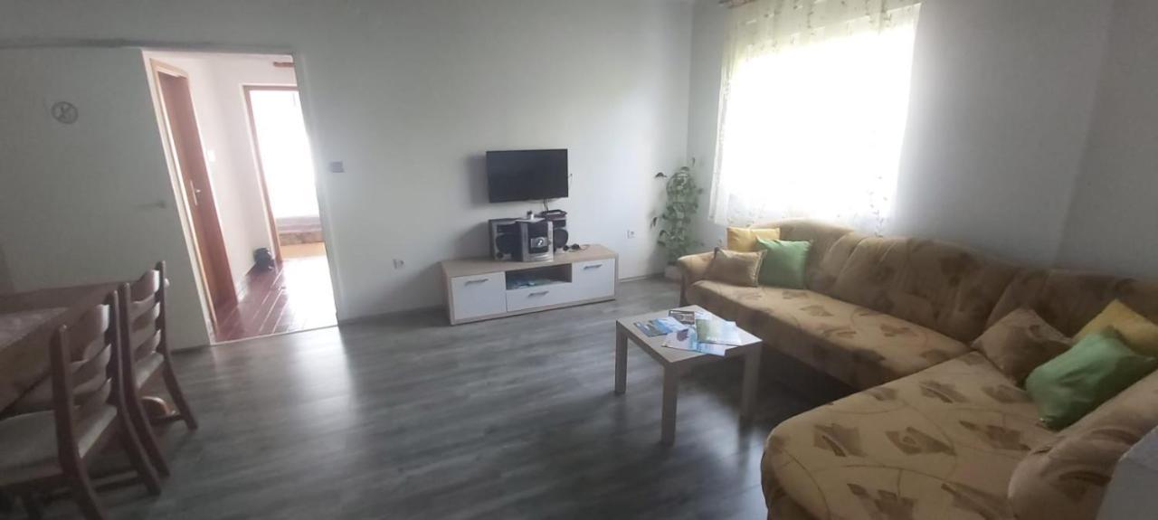 Apartman J&M زادار المظهر الخارجي الصورة